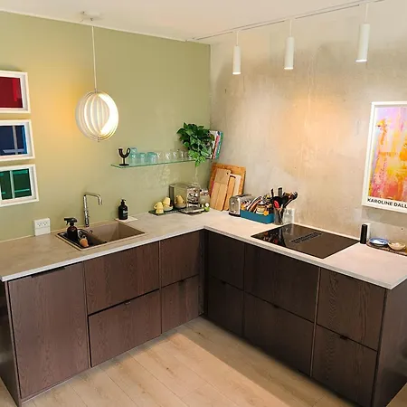 Bright, Spacious & Cozy In Norrebro Apartment