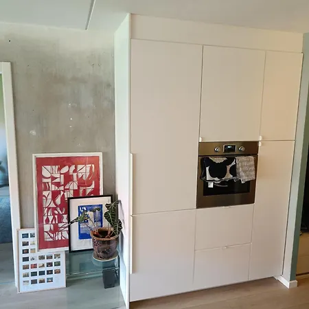 Apartment Bright, Spacious & Cozy In Norrebro *